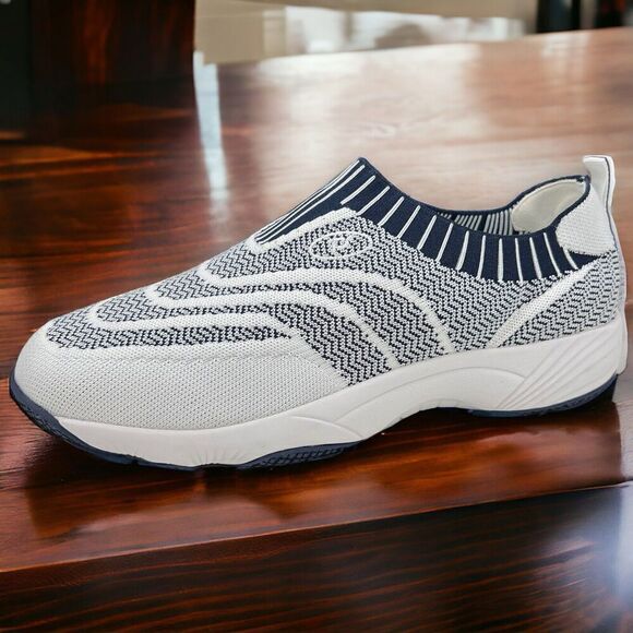 Propet Womens 10.5 XXWide 4E Wash N Wear Slip-On Knit Slip Resistant Worn Once! - Picture 1 of 10